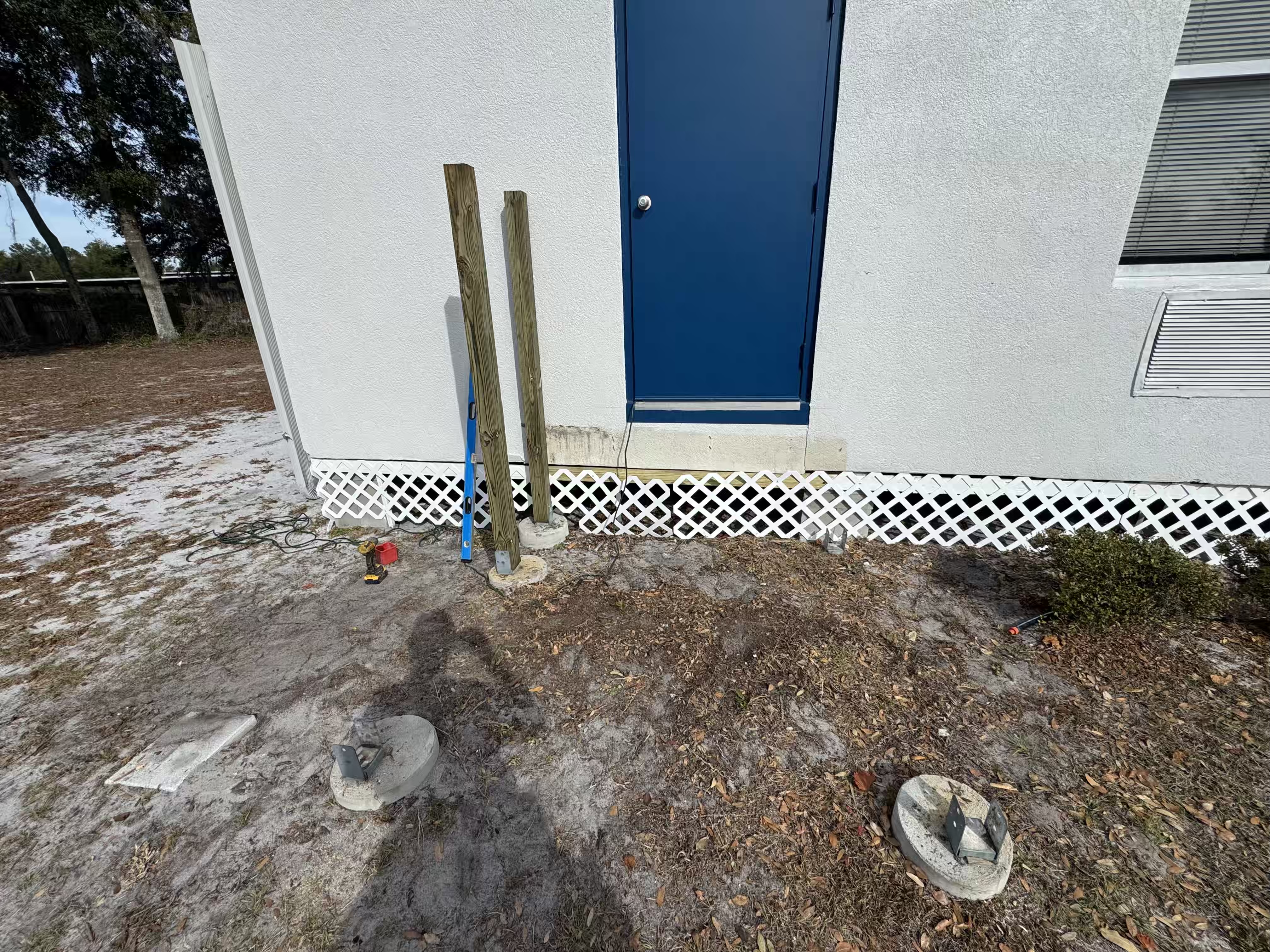 Custom deck construction before - Orlando Central Florida